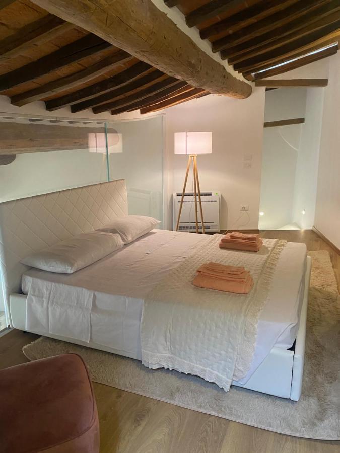 La Torre Di Borgunto - Piazza Grande Apartment Arezzo Bagian luar foto