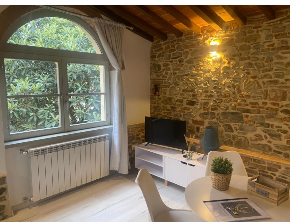 La Torre Di Borgunto - Piazza Grande Apartment Arezzo Bagian luar foto