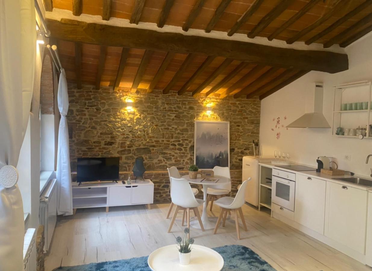 La Torre Di Borgunto - Piazza Grande Apartment Arezzo Bagian luar foto