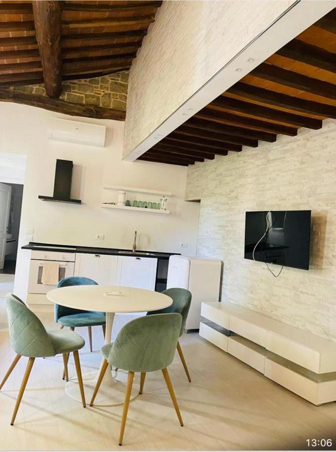 La Torre Di Borgunto - Piazza Grande Apartment Arezzo Bagian luar foto