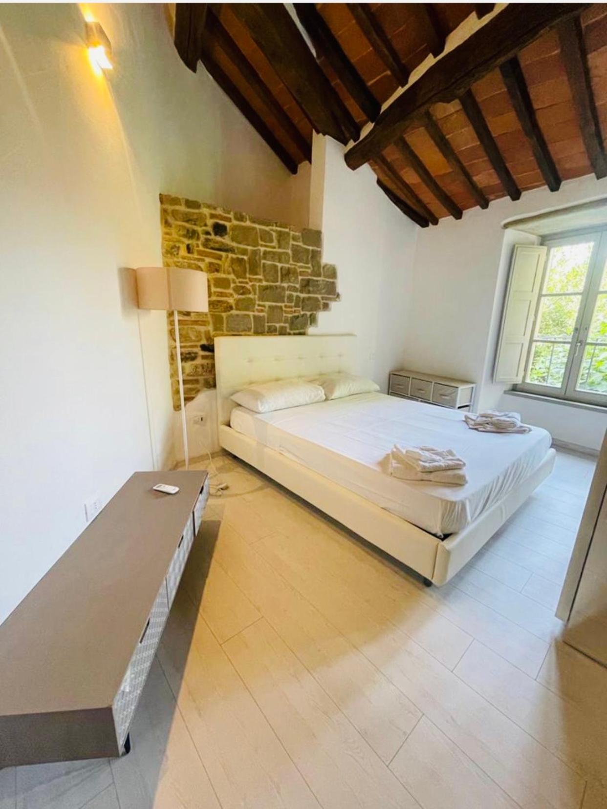 La Torre Di Borgunto - Piazza Grande Apartment Arezzo Bagian luar foto