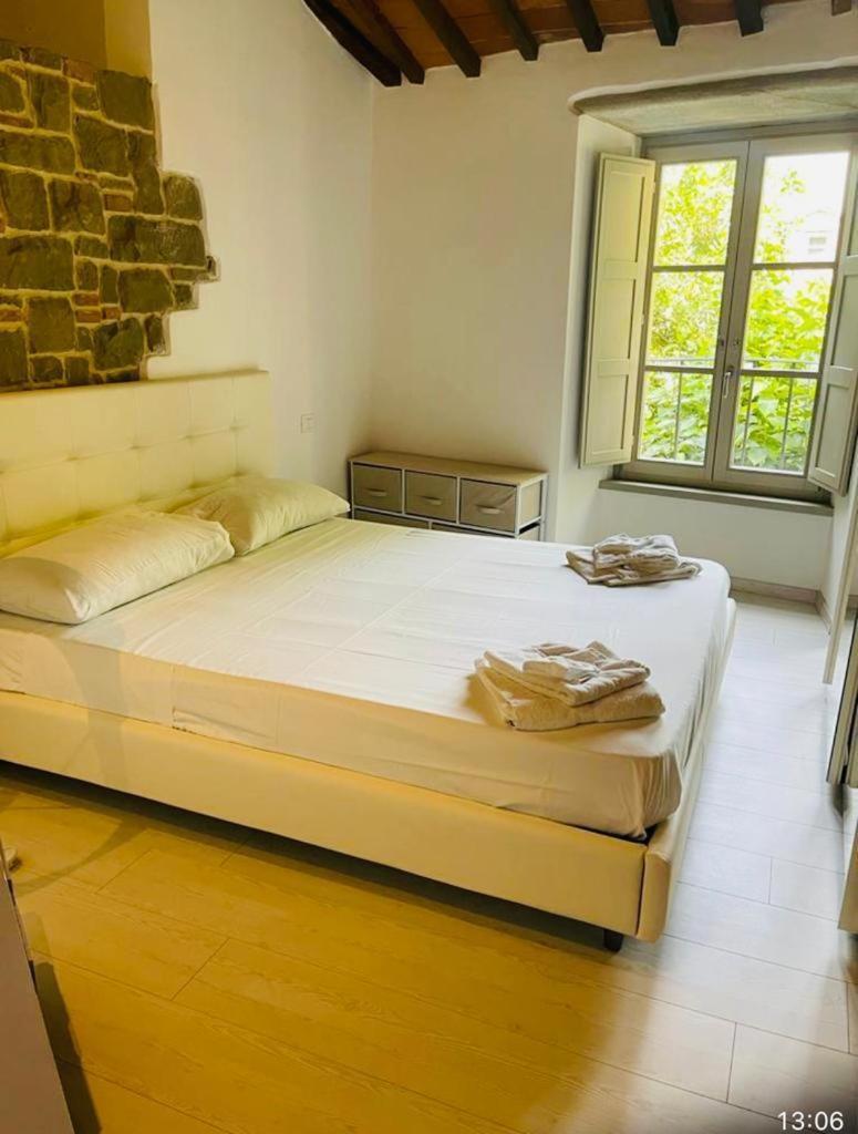 La Torre Di Borgunto - Piazza Grande Apartment Arezzo Bagian luar foto